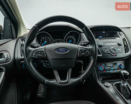 Форд Фокус, об'ємом двигуна 1 л та пробігом 123 тис. км за 9203 $, фото 11 на Automoto.ua