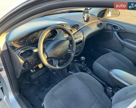 Форд Фокус, объемом двигателя 2 л и пробегом 304 тыс. км за 3600 $, фото 9 на Automoto.ua
