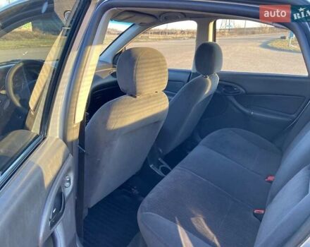 Форд Фокус, объемом двигателя 2 л и пробегом 304 тыс. км за 3600 $, фото 10 на Automoto.ua