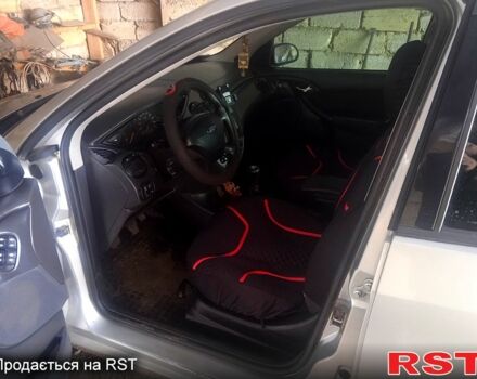 Форд Фокус, объемом двигателя 16 л и пробегом 0 тыс. км за 3000 $, фото 2 на Automoto.ua