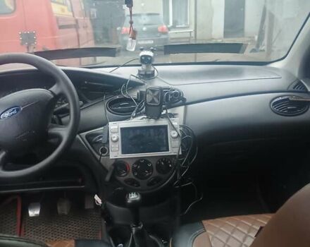 Форд Фокус, объемом двигателя 1.6 л и пробегом 235 тыс. км за 3800 $, фото 1 на Automoto.ua