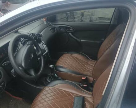 Форд Фокус, объемом двигателя 1.6 л и пробегом 235 тыс. км за 3800 $, фото 5 на Automoto.ua