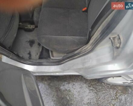 Форд Фокус, объемом двигателя 2 л и пробегом 286 тыс. км за 3700 $, фото 2 на Automoto.ua