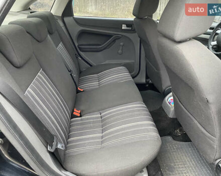 Форд Фокус, объемом двигателя 1.8 л и пробегом 300 тыс. км за 5500 $, фото 10 на Automoto.ua