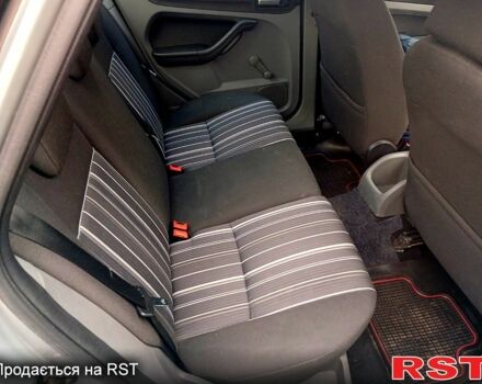 Форд Фокус, объемом двигателя 1.6 л и пробегом 178 тыс. км за 4800 $, фото 3 на Automoto.ua