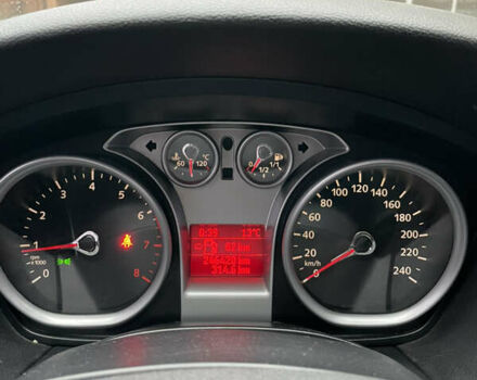 Форд Фокус, об'ємом двигуна 1.6 л та пробігом 246 тис. км за 4200 $, фото 9 на Automoto.ua