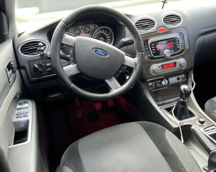 Форд Фокус 2008 в Киеве на Automoto.ua Форд Фокус, объемом двигателя 1.6 л и пробегом 200 тыс. км за 5800 $, фото 12 на Automoto.ua