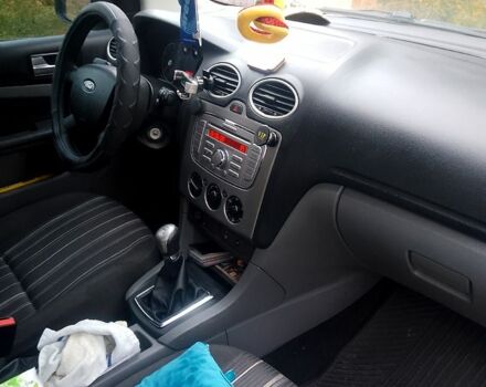 Форд Фокус, объемом двигателя 1.6 л и пробегом 223 тыс. км за 4500 $, фото 5 на Automoto.ua