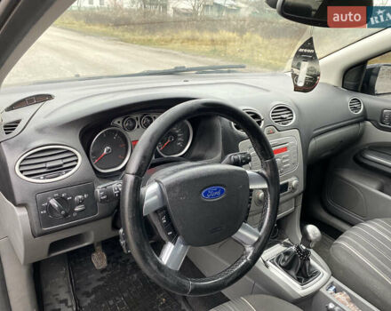 Форд Фокус, объемом двигателя 1.8 л и пробегом 300 тыс. км за 5500 $, фото 9 на Automoto.ua