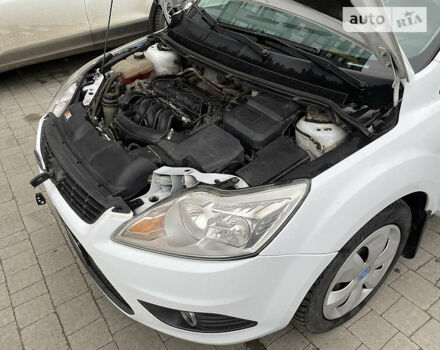 Форд Фокус, об'ємом двигуна 1.6 л та пробігом 233 тис. км за 6000 $, фото 26 на Automoto.ua