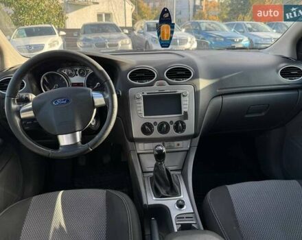 Форд Фокус, объемом двигателя 1.6 л и пробегом 225 тыс. км за 5599 $, фото 2 на Automoto.ua