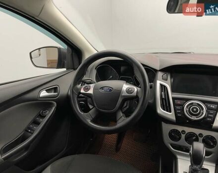 Форд Фокус, объемом двигателя 2 л и пробегом 153 тыс. км за 7886 $, фото 9 на Automoto.ua