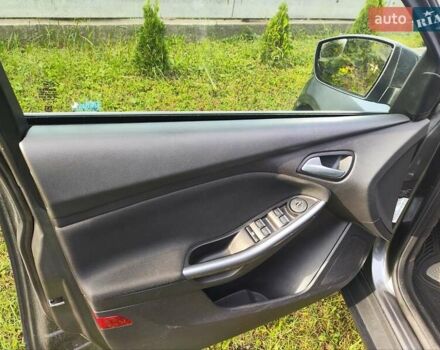 Форд Фокус, объемом двигателя 2 л и пробегом 136 тыс. км за 9200 $, фото 8 на Automoto.ua