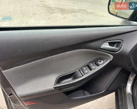 Форд Фокус 2014 в Киеве на Automoto.ua Форд Фокус, объемом двигателя 2 л и пробегом 184 тыс. км за 6100 $, фото 6 на Automoto.ua