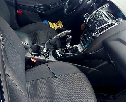 Форд Фокус, объемом двигателя 1 л и пробегом 97 тыс. км за 7300 $, фото 4 на Automoto.ua