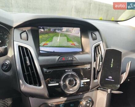 Форд Фокус, объемом двигателя 2 л и пробегом 136 тыс. км за 9200 $, фото 9 на Automoto.ua