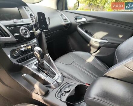 Форд Фокус, объемом двигателя 2 л и пробегом 136 тыс. км за 9200 $, фото 10 на Automoto.ua