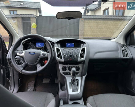 Форд Фокус 2014 в Киеве на Automoto.ua Форд Фокус, объемом двигателя 2 л и пробегом 184 тыс. км за 6100 $, фото 7 на Automoto.ua