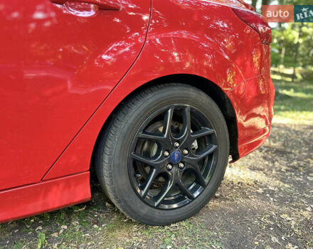 Форд Фокус, объемом двигателя 2 л и пробегом 181 тыс. км за 9200 $, фото 5 на Automoto.ua