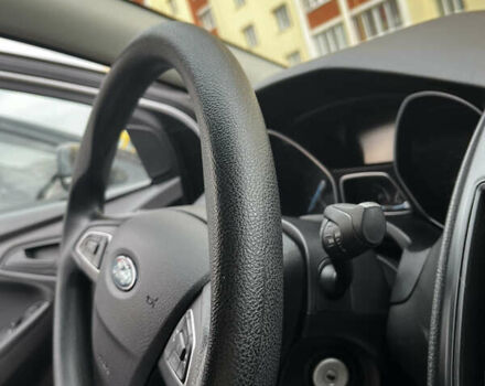 Форд Фокус, объемом двигателя 2 л и пробегом 156 тыс. км за 7900 $, фото 13 на Automoto.ua