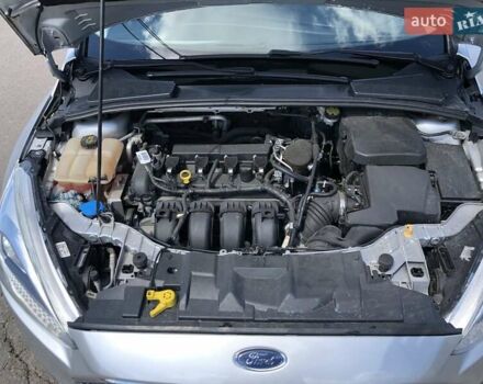 Форд Фокус, об'ємом двигуна 2 л та пробігом 137 тис. км за 8599 $, фото 34 на Automoto.ua
