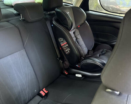 Форд Фокус, объемом двигателя 2 л и пробегом 181 тыс. км за 9200 $, фото 15 на Automoto.ua