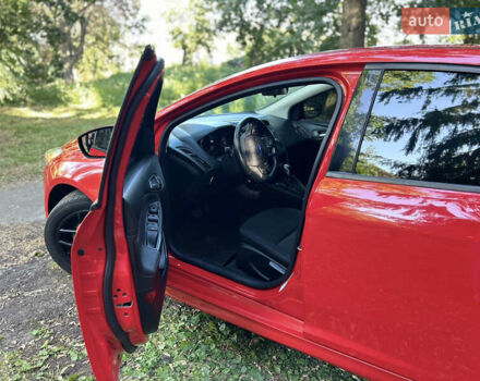 Форд Фокус, объемом двигателя 2 л и пробегом 181 тыс. км за 9200 $, фото 6 на Automoto.ua