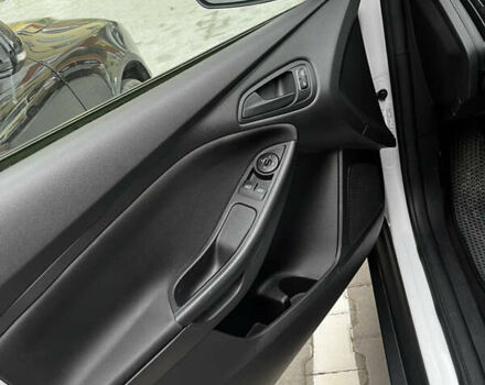 Форд Фокус, объемом двигателя 2 л и пробегом 156 тыс. км за 7900 $, фото 16 на Automoto.ua