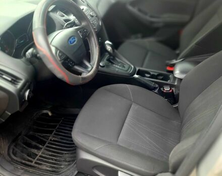 Форд Фокус, объемом двигателя 2 л и пробегом 117 тыс. км за 9500 $, фото 9 на Automoto.ua
