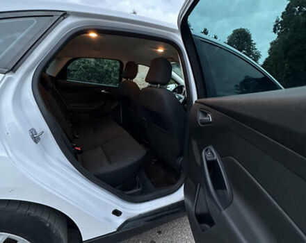 Форд Фокус, объемом двигателя 2 л и пробегом 165 тыс. км за 7500 $, фото 14 на Automoto.ua