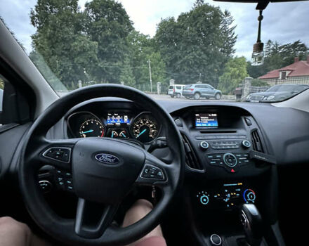 Форд Фокус, объемом двигателя 2 л и пробегом 165 тыс. км за 7500 $, фото 13 на Automoto.ua