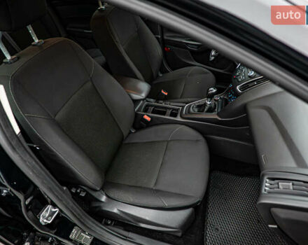 Форд Фокус, объемом двигателя 1 л и пробегом 107 тыс. км за 8016 $, фото 15 на Automoto.ua