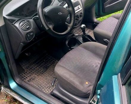 Форд Фокус, объемом двигателя 1.8 л и пробегом 320 тыс. км за 2500 $, фото 2 на Automoto.ua