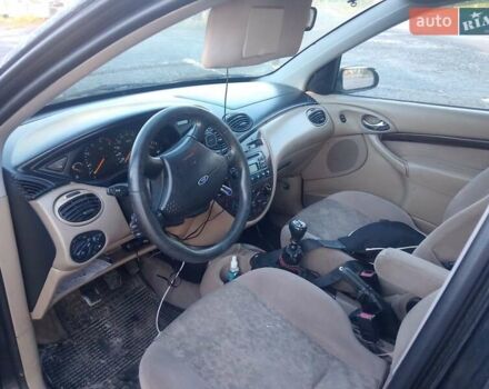 Форд Фокус, объемом двигателя 1.8 л и пробегом 395 тыс. км за 2500 $, фото 6 на Automoto.ua