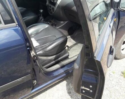 Форд Фокус, объемом двигателя 1.8 л и пробегом 260 тыс. км за 4400 $, фото 9 на Automoto.ua