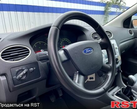 Форд Фокус, об'ємом двигуна 16 л та пробігом 225 тис. км за 5300 $, фото 5 на Automoto.ua