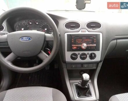 Форд Фокус, объемом двигателя 1.6 л и пробегом 225 тыс. км за 4200 $, фото 3 на Automoto.ua