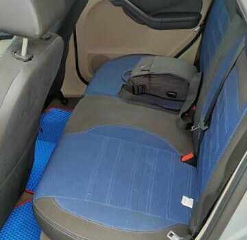 Форд Фокус, объемом двигателя 2 л и пробегом 313 тыс. км за 4200 $, фото 11 на Automoto.ua