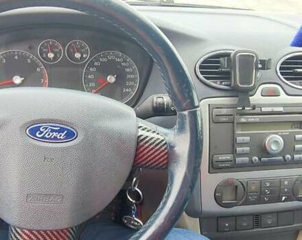 Форд Фокус, объемом двигателя 2 л и пробегом 313 тыс. км за 4200 $, фото 12 на Automoto.ua