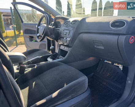 Форд Фокус, объемом двигателя 1.6 л и пробегом 300 тыс. км за 3900 $, фото 16 на Automoto.ua