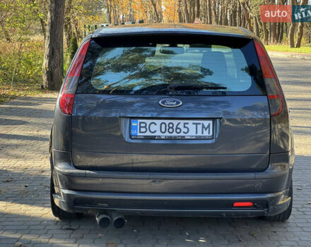 Форд Фокус, объемом двигателя 1.6 л и пробегом 300 тыс. км за 3900 $, фото 5 на Automoto.ua