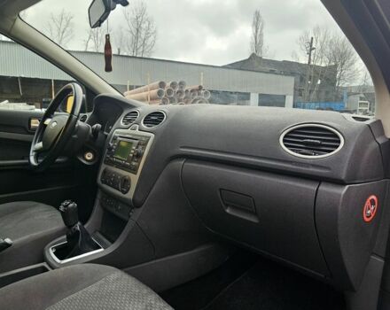 Форд Фокус, объемом двигателя 2 л и пробегом 260 тыс. км за 2200 $, фото 20 на Automoto.ua