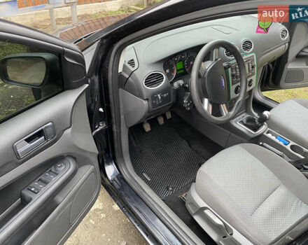 Форд Фокус, об'ємом двигуна 1.6 л та пробігом 260 тис. км за 4200 $, фото 7 на Automoto.ua