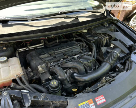 Форд Фокус, объемом двигателя 1.6 л и пробегом 189 тыс. км за 5090 $, фото 13 на Automoto.ua