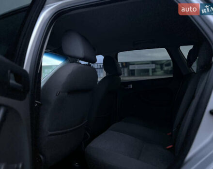 Форд Фокус, об'ємом двигуна 1.6 л та пробігом 252 тис. км за 3199 $, фото 20 на Automoto.ua