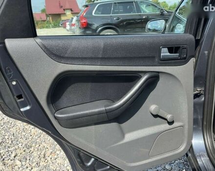 Форд Фокус, объемом двигателя 1.6 л и пробегом 249 тыс. км за 4800 $, фото 17 на Automoto.ua