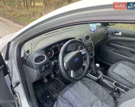 Форд Фокус, об'ємом двигуна 1.6 л та пробігом 227 тис. км за 3500 $, фото 4 на Automoto.ua