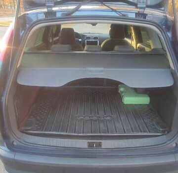 Форд Фокус, объемом двигателя 1.6 л и пробегом 224 тыс. км за 5400 $, фото 17 на Automoto.ua