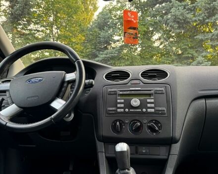 Форд Фокус, объемом двигателя 1.6 л и пробегом 179 тыс. км за 5100 $, фото 4 на Automoto.ua