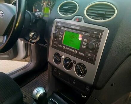 Форд Фокус, объемом двигателя 1.5 л и пробегом 312 тыс. км за 3800 $, фото 3 на Automoto.ua